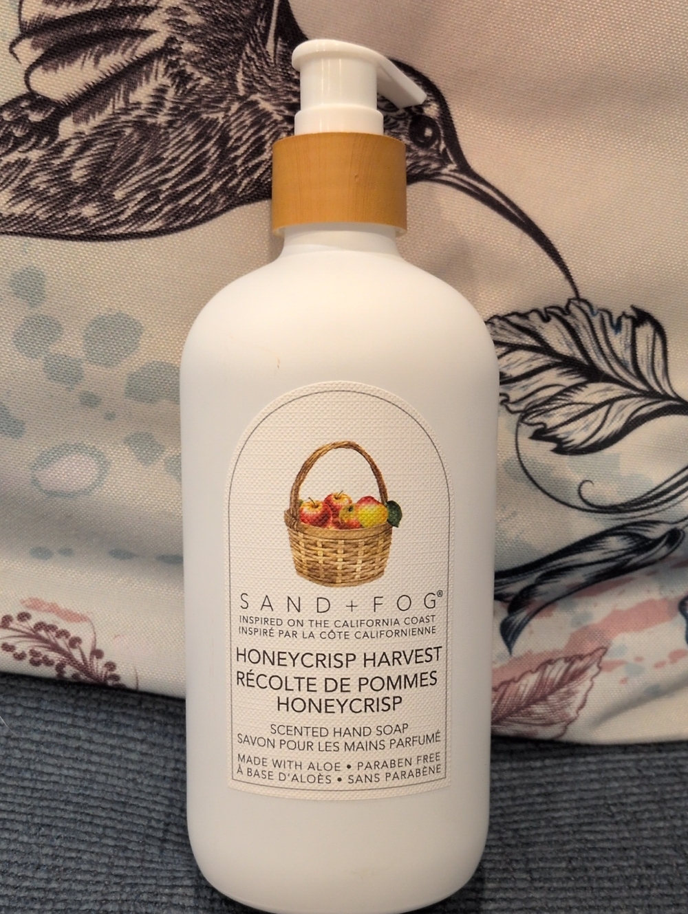 Sand + Fog Honeycrisp Harvest Scented Soap